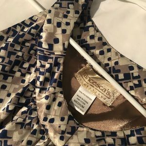 Silk material dress with pockets